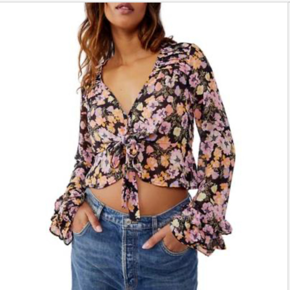 Free People Tops - Free People Women's Maybel Blouse Size XS in Black Floral Print